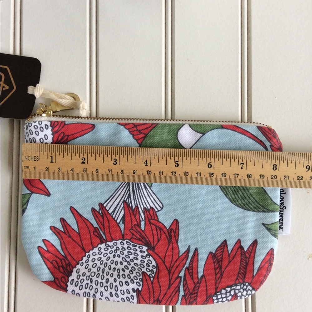 A Love Supreme: Makeup Pouch From South Africa - Picture 9 of 11